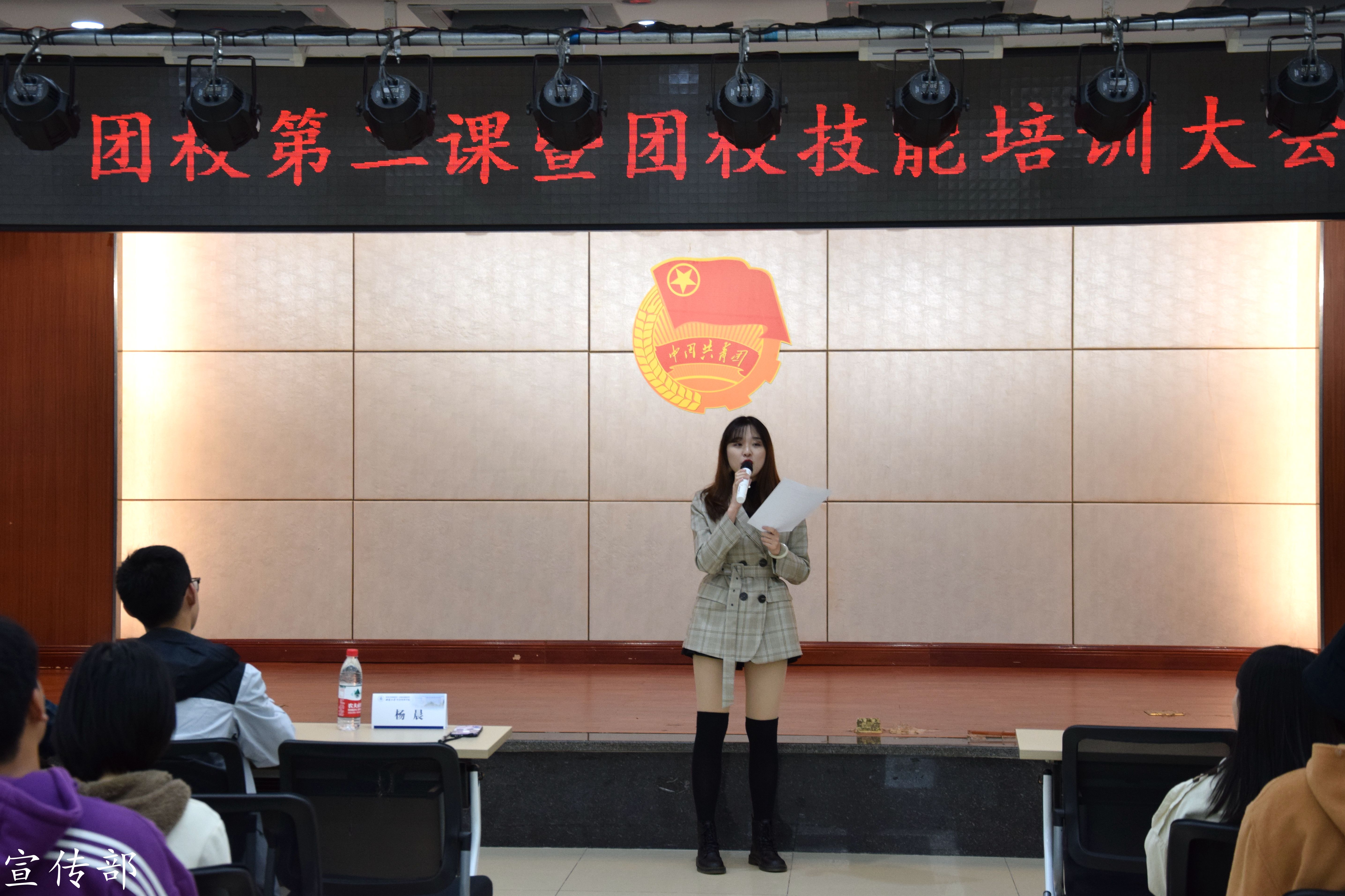 同学2.jpg