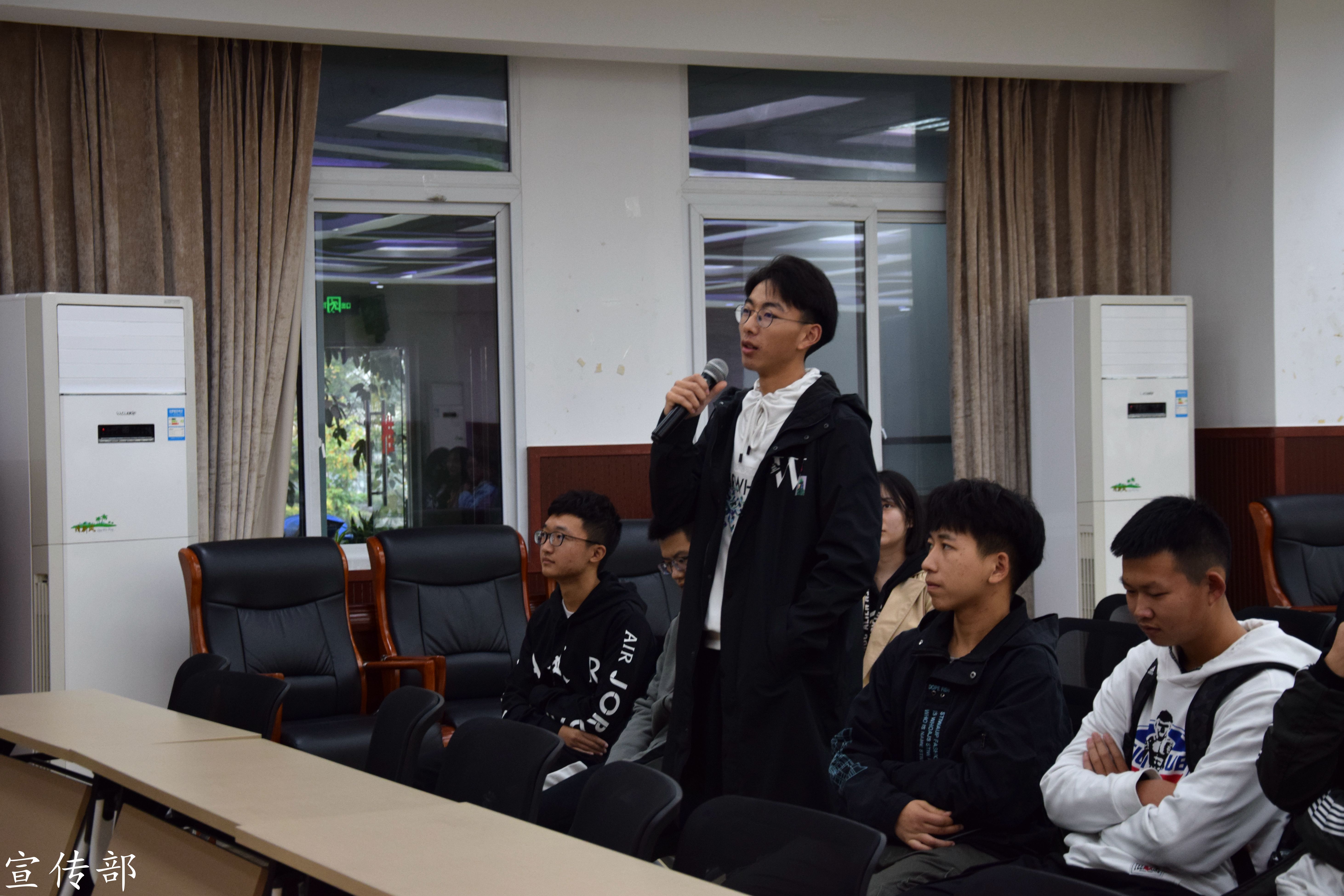 同学三.jpg